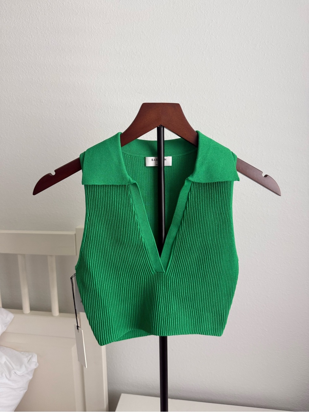 Babaton Bright Green Ribbed Collared V-Neck Tank